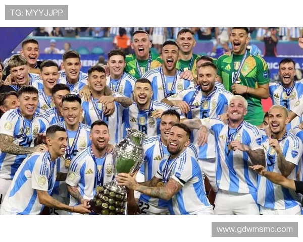 德转身价风云榜四将并列两亿峰梅西第七C罗跻身三十强 德转身价风云榜四将并列两亿峰梅西第七C罗跻身三十强