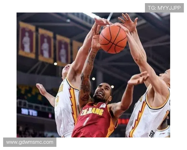 宁波男篮签下前火箭锋将小马丁再续父子同征CBA传奇篇章辉煌路