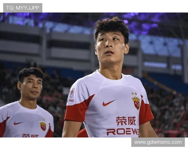 中超决战之夜上海双雄再度上演争冠较量 海牛梅州上演压哨保级奇迹