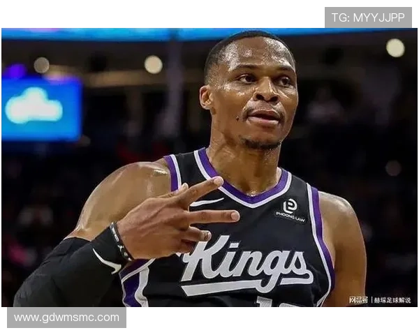 威少三双穆迪高光对飙 残阵国王末节发力力压残阵勇士强势取胜